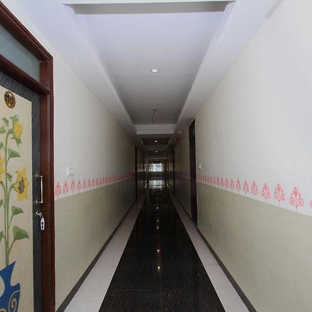 Hotel O Sri Sai Residency Bidadi Extérieur photo